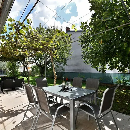Prázdninový dům House Lili