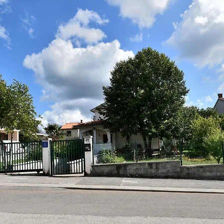 House Lili * Žminj