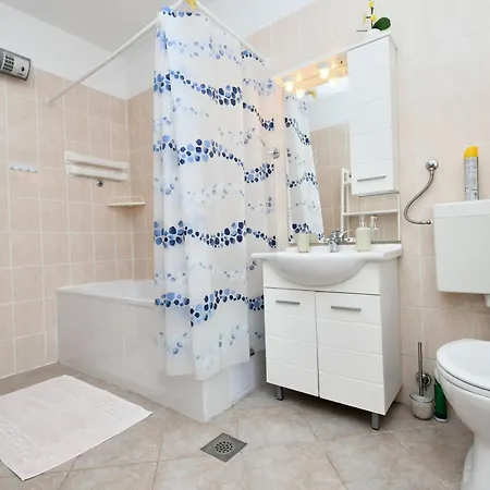House Lili Casa de Férias Žminj